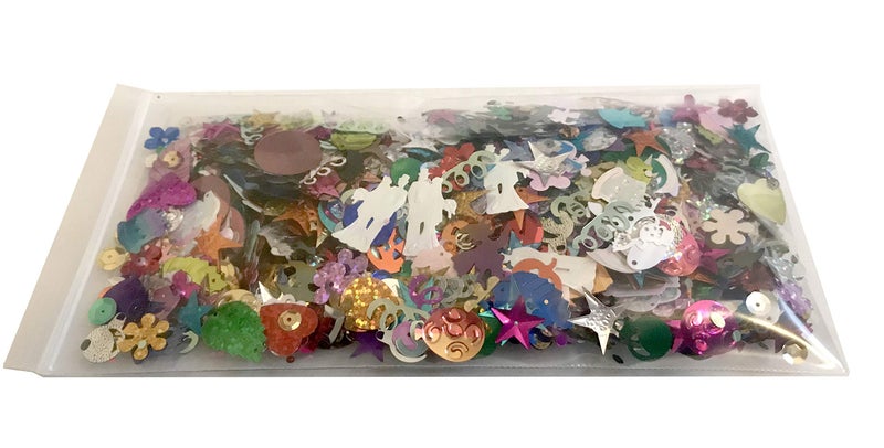Golden Leaf Assorted Sequins & Spangles, Mixed Shiny Colors and Shapes 50 gr - Image 2